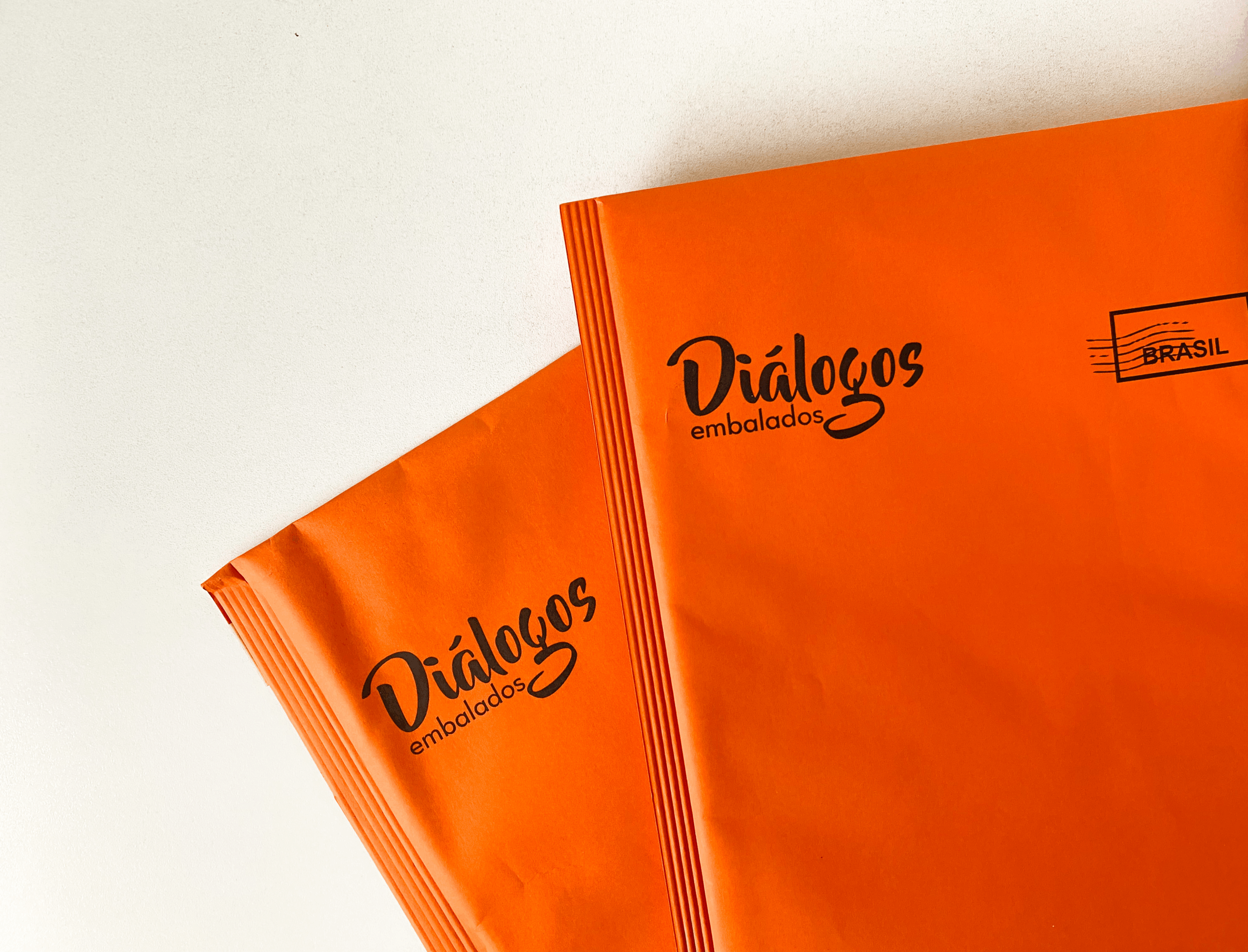 Diálogos Embalados